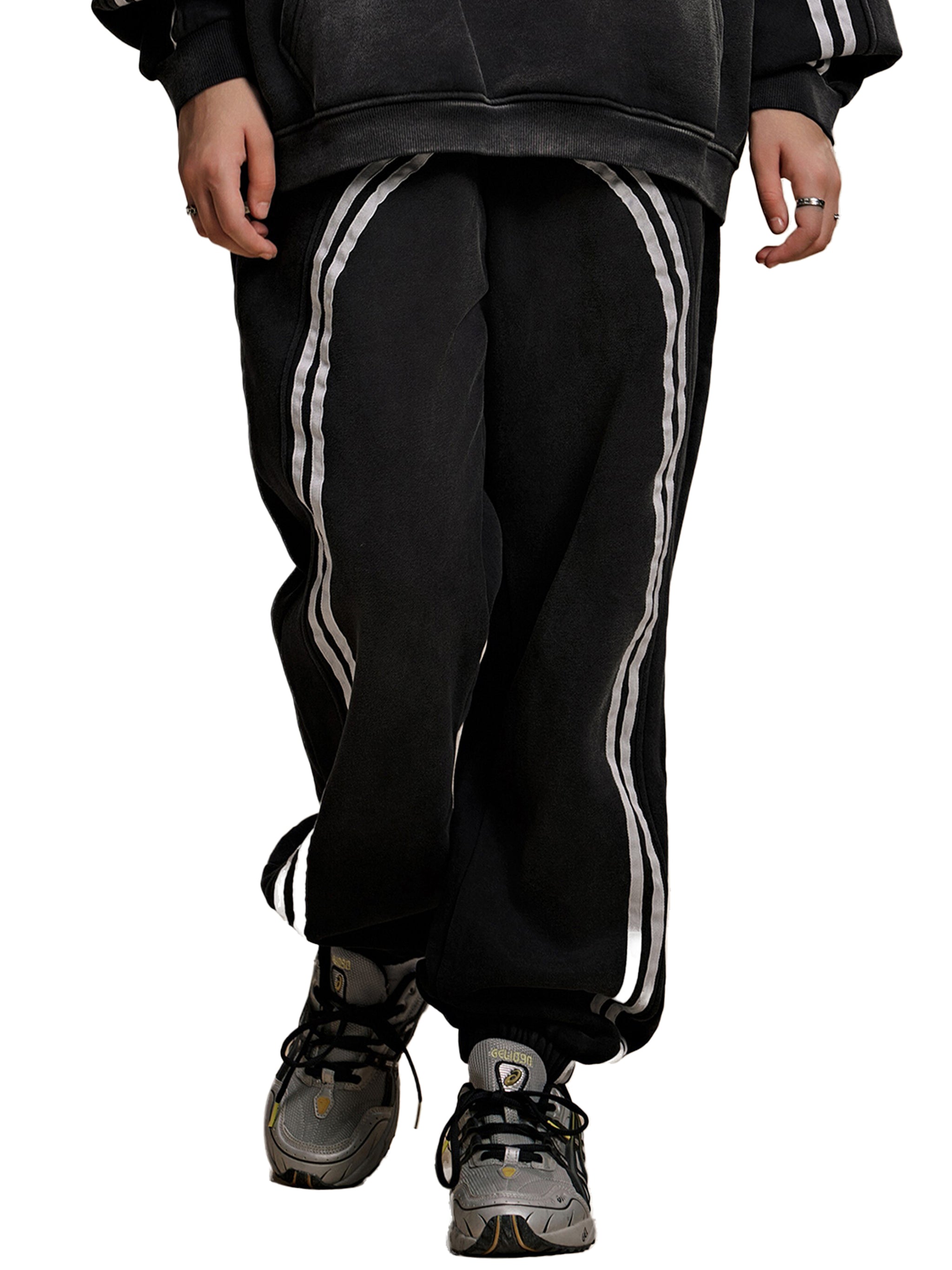 barrim street pants stripe swe,streetwear joggers grey jogger,urban sweatpants athleisure pa,athleisure pants minimal sweat,minimal sweatpants logo jogger