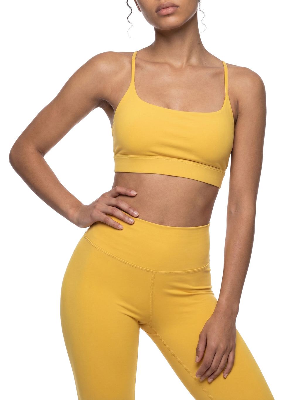 barrim street, bs logo crop to,top, workout outfit women, gym,gym wear women, yoga top, athl,activewear, women fitness styl